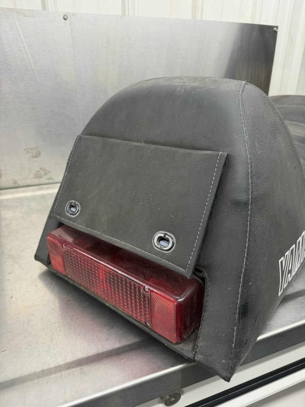 1993 92 91 YAMAHA OVATION LE CS340e seat cover foam trunk taillight