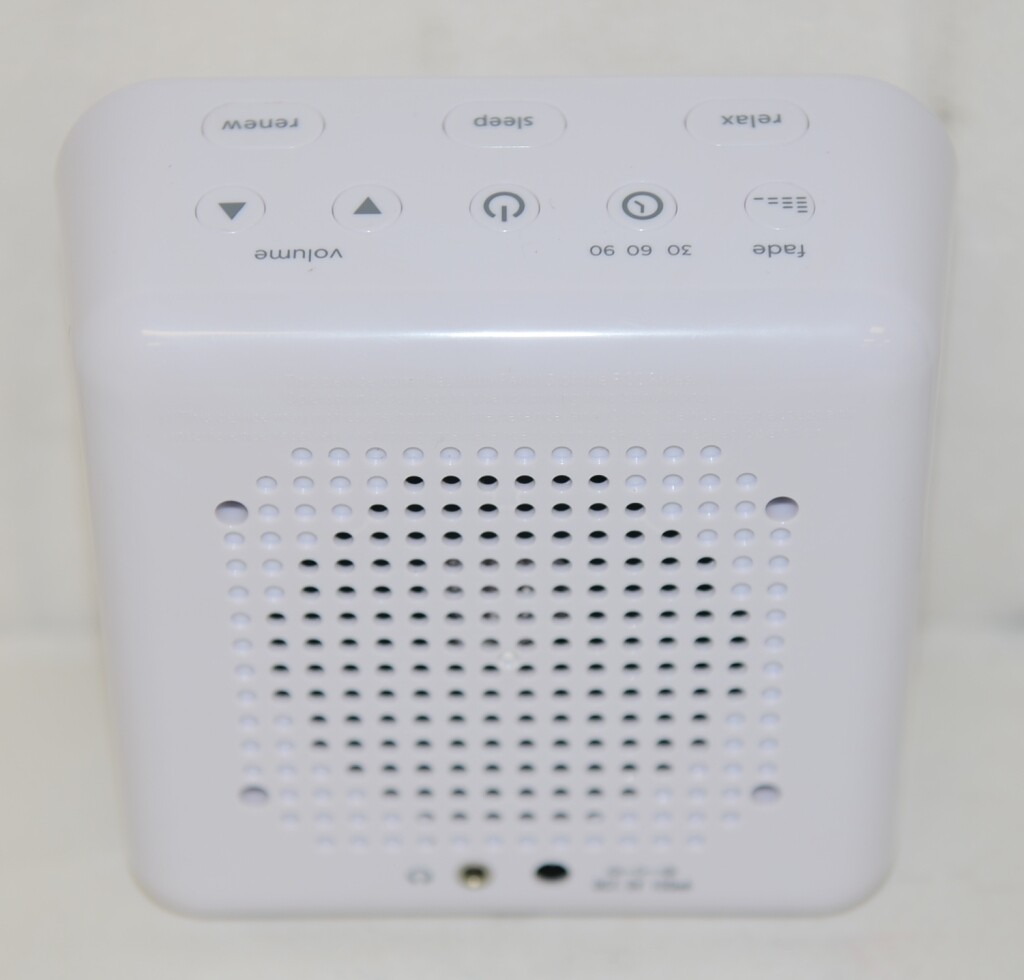 Sharper Image 1520023 Digital Tranquility Sound Soother 12 Relaxing Recordings