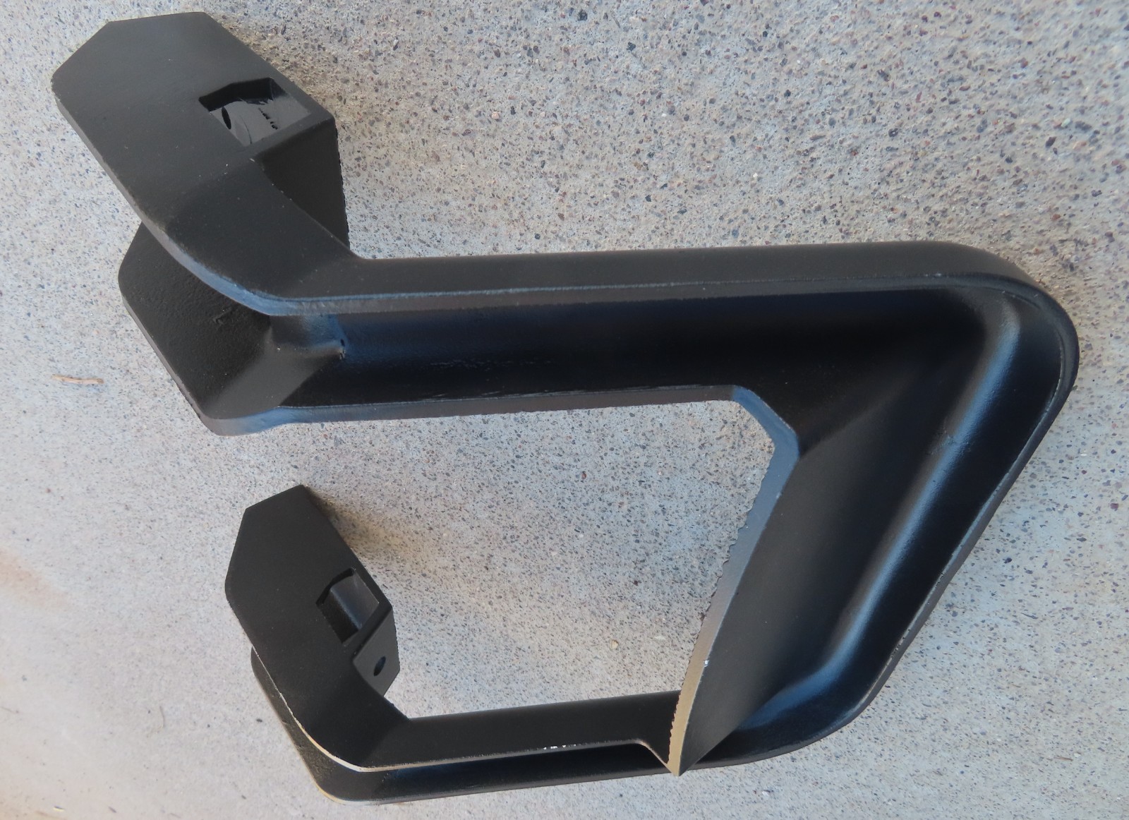 Bully BBS-1103 Truck Black Powder Coated Side Step Set, 2 Pieces (1 Pair) FS