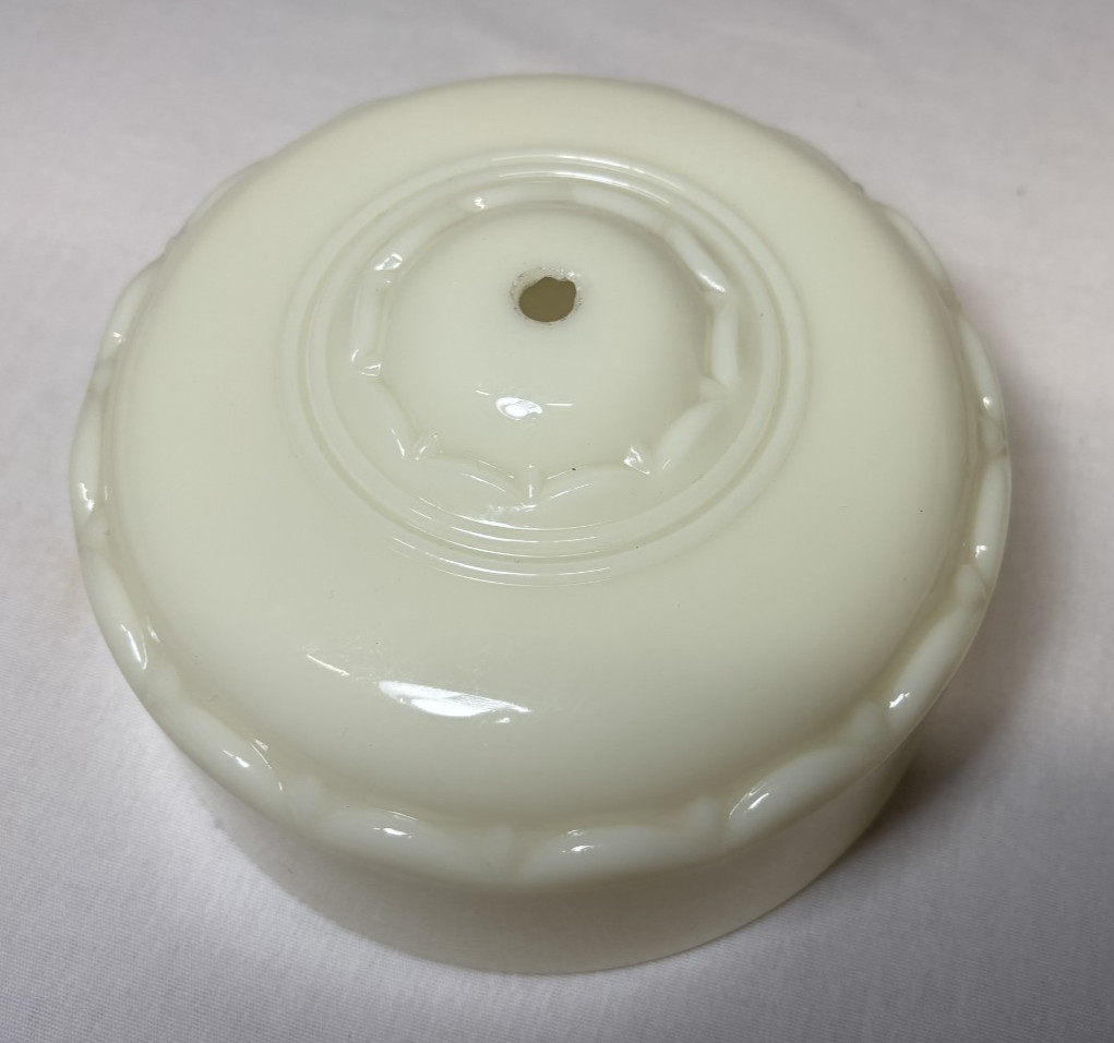 Vtg Nautical Light Fixture MCM Brass Anchor Closet Custard Art Glass Shade #L60