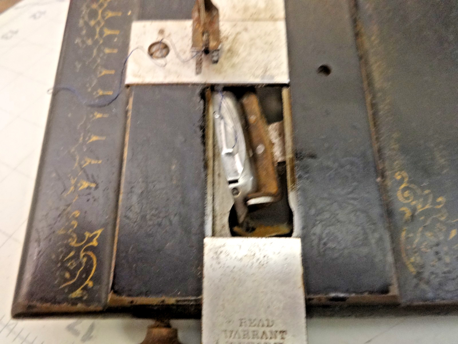 19th Century Antique WHITE Vibrating Shuttle Sewing Machine Treadle Head