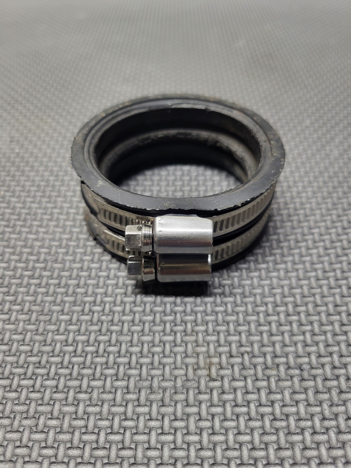 Kawasaki Jet Ski 650 SX X2 Exhaust Head Pipe Coupler Clamps Stainless Steel 2pk