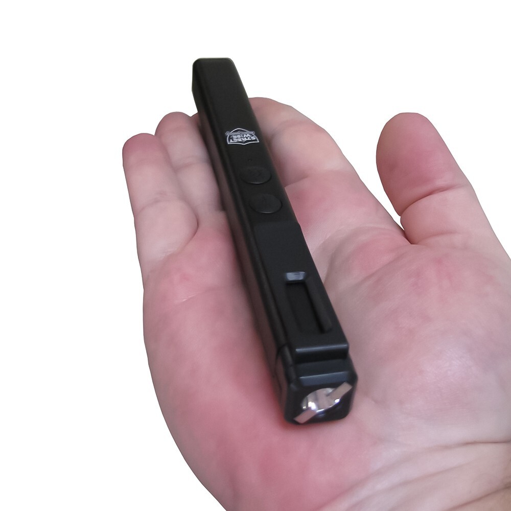 Streetwise Dual Light STUN GUN Flashlight 50,000,000 Flood Light Three Modes HR