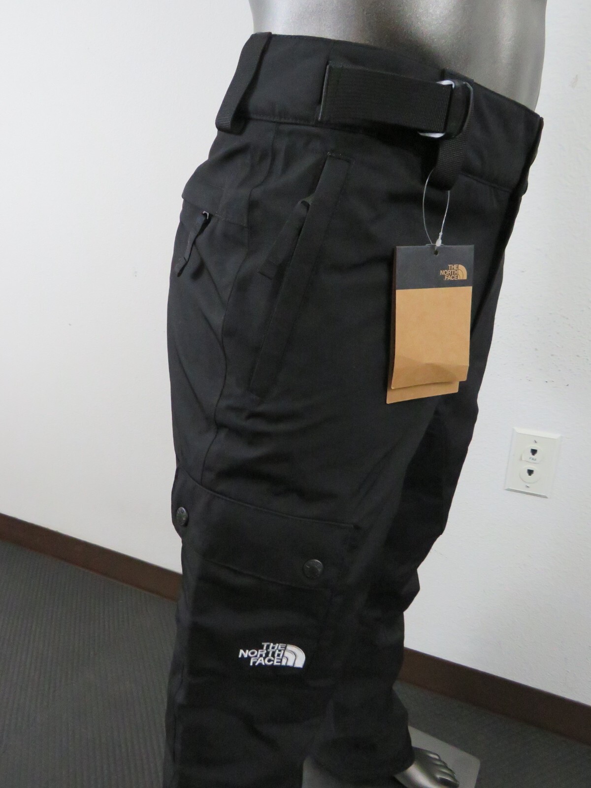 Mens The North Face Slashback Cargo Ski Board Shell Waterproof Snow Pants Black