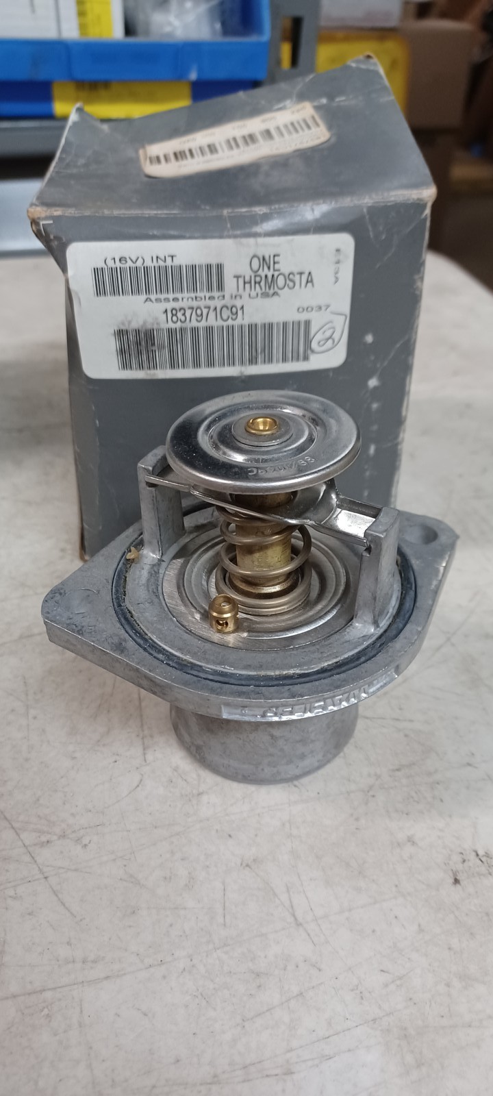 INTERNATIONAL OEM - ENGINE COOLANT THERMOSTAT, VT365 1837971C91