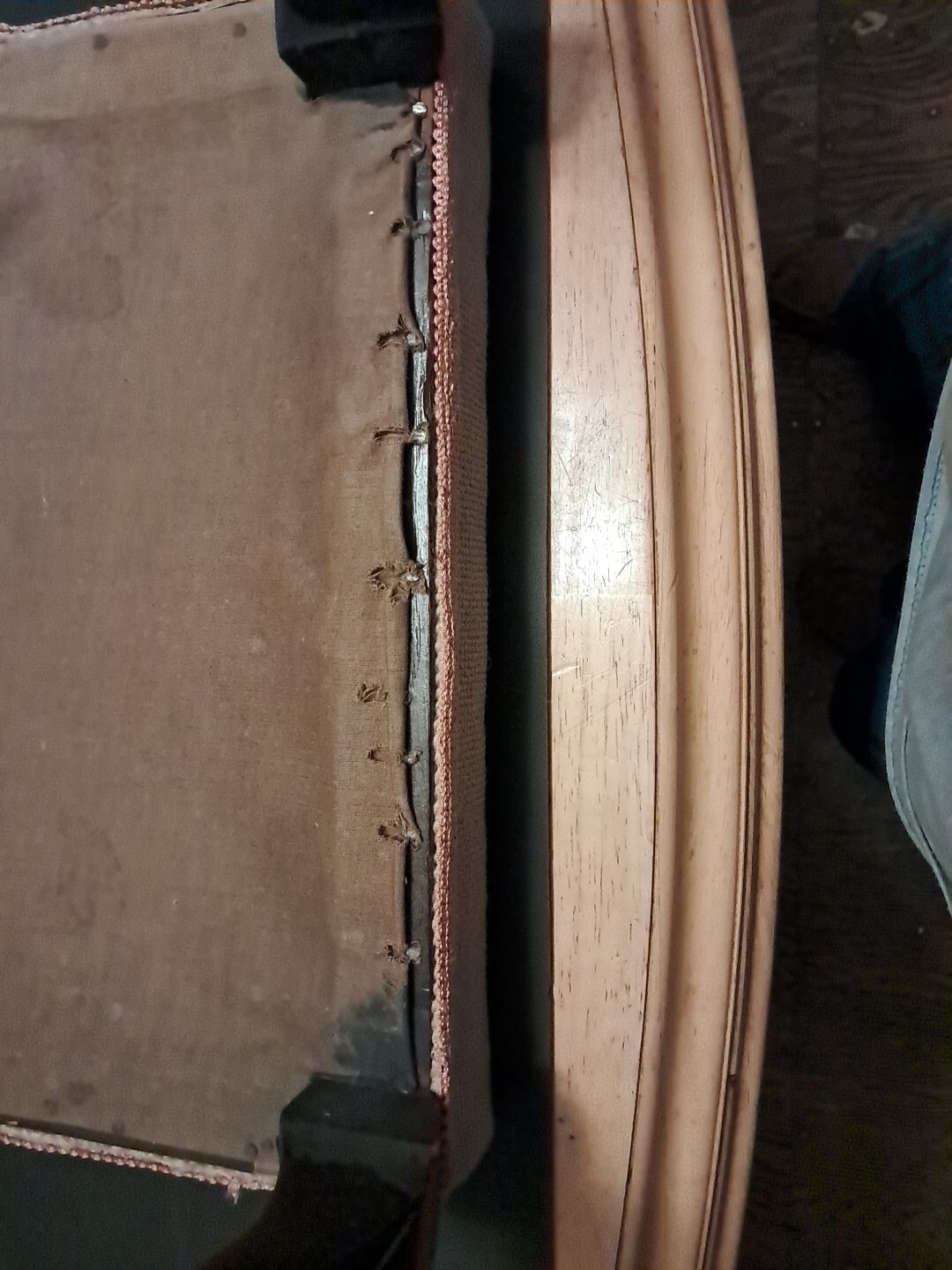 VINTAGE NEEDLEPOINT FLORAL DESIGN TOP WITH HAND PAINTED LEGS FOOTSTOOL