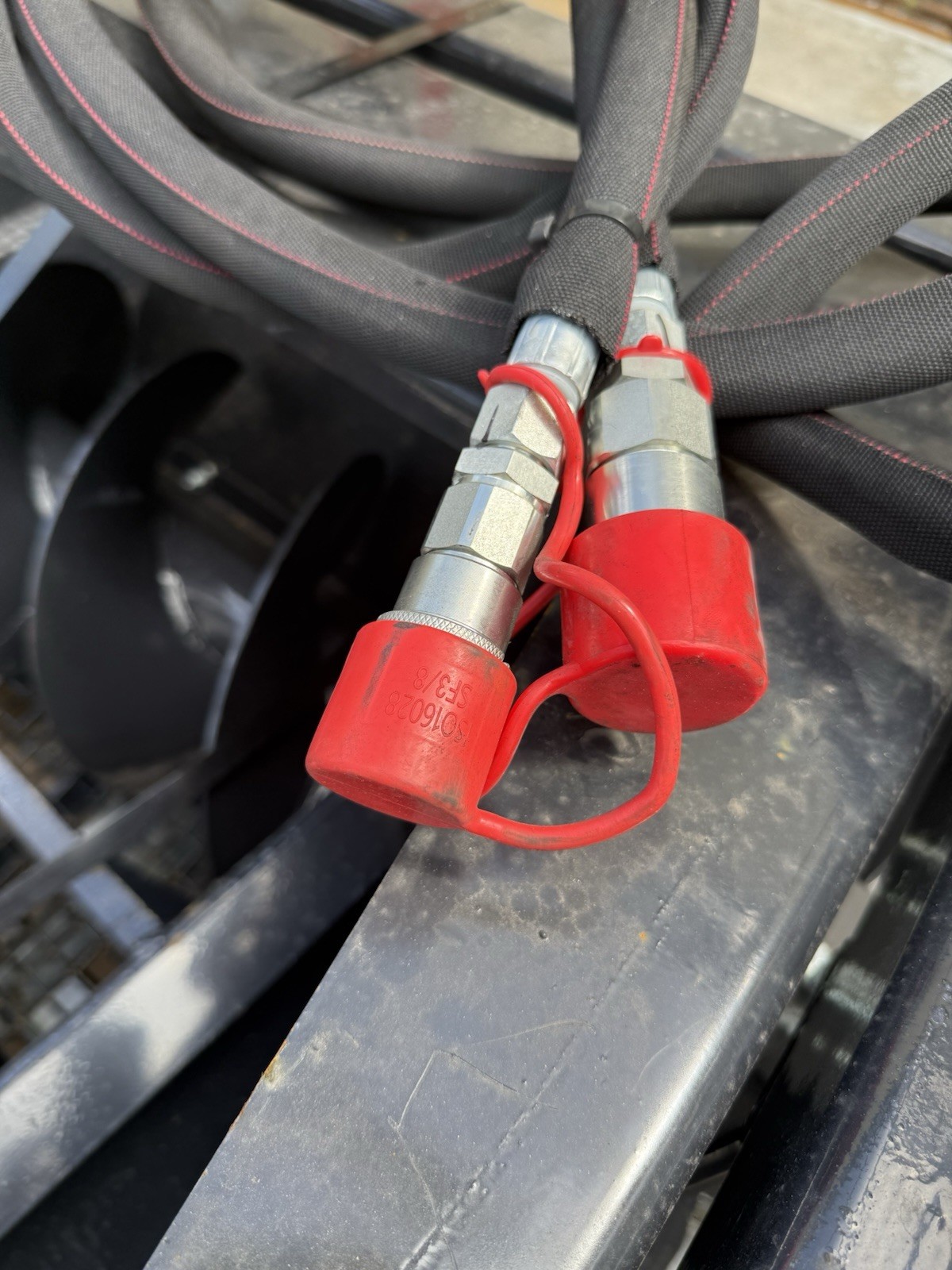 Vibrating Dirt Screen Sifter Screener Screening Bucket Skid Steer 2 LINE SYSTEM