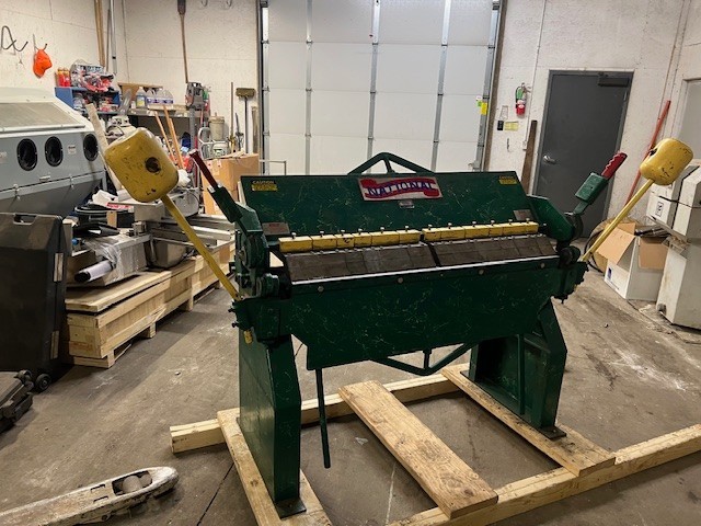 NATIONAL Box & Pan Brake - Model U4812