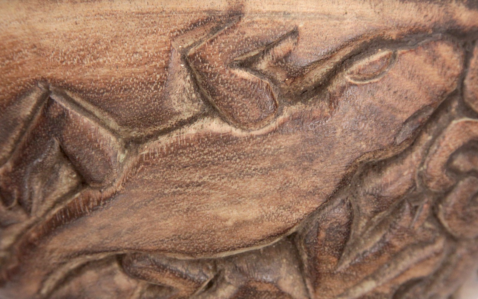 Vintage Carved Wooden Indonesian Dayak Bowl Borneo Lizard Ethnographic Carving