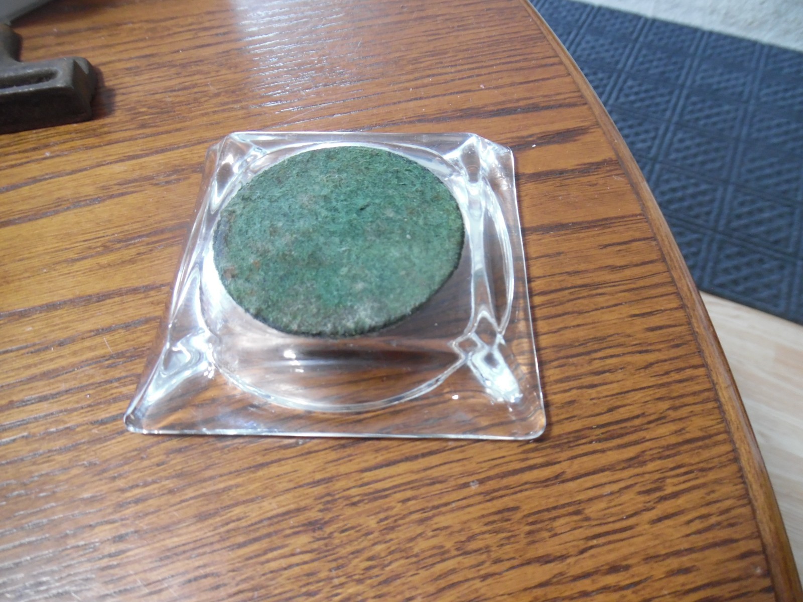 Vintage/Antique SIKESTON, MISSOURI Indian Trading Post Glass Ashtray