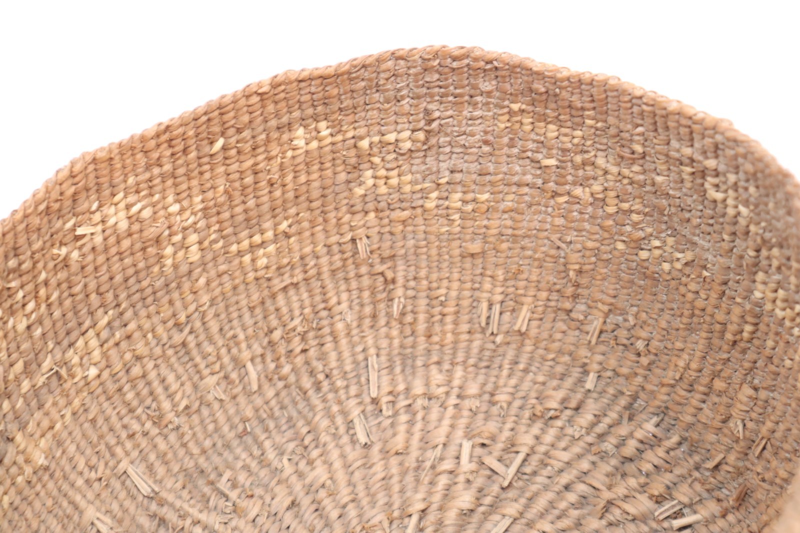 ATQ Hupa / Yurok / Karuk Woven Basket 7.5" Northern California Native American