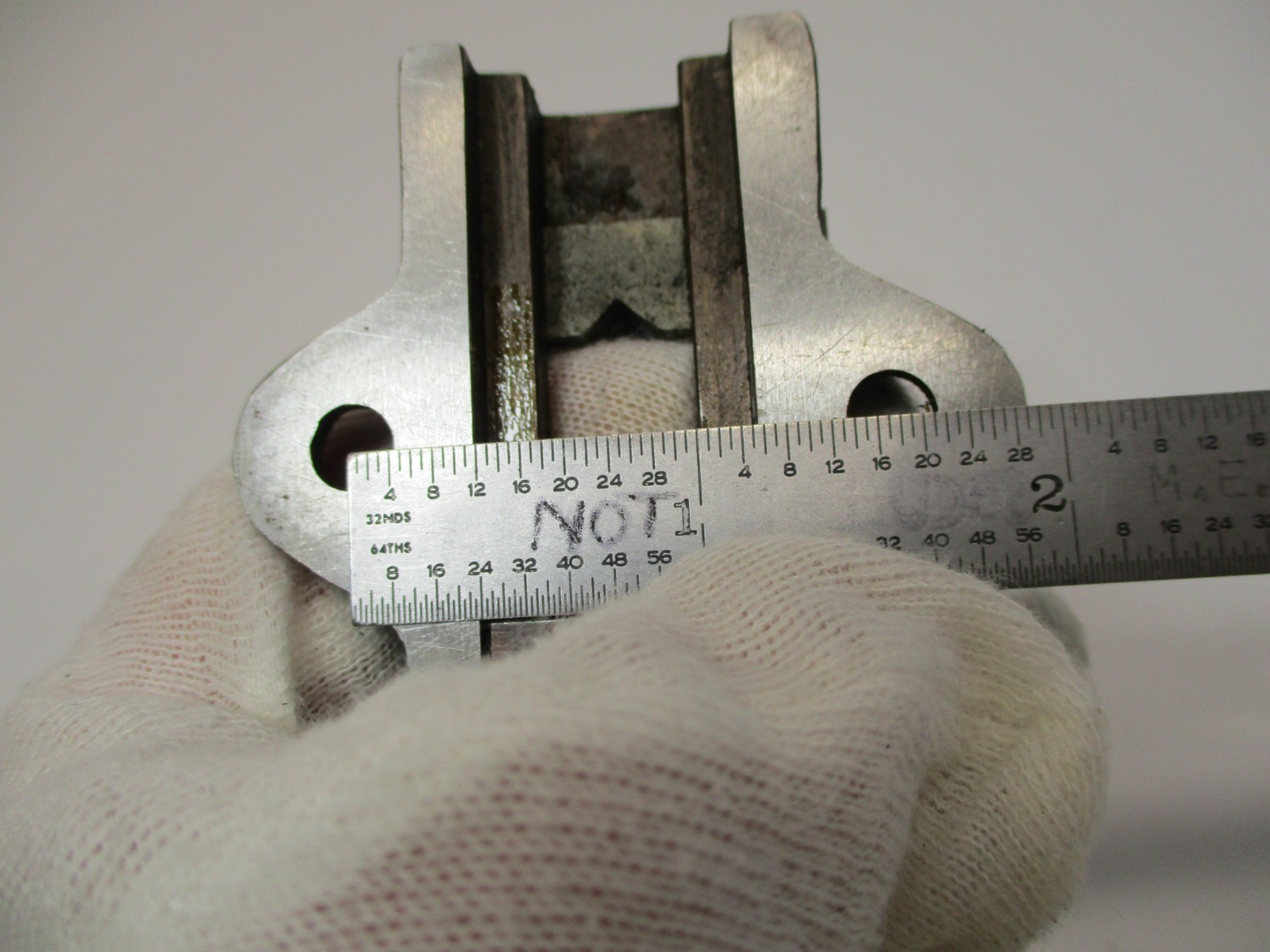 Machine VISE 1-3/8" Wide Jaws x 3" Long Opens 1" Bolts Down Emco Unimat in EC