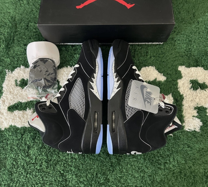 Air Jordan 5 Retro OG Black Metallic Reimagined HF3975-001