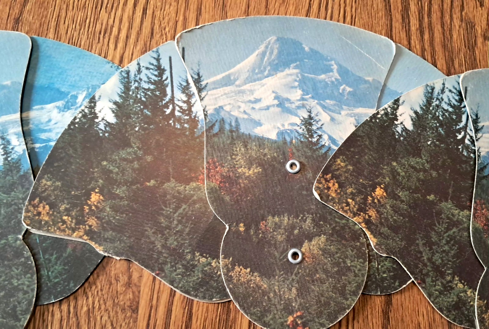 8 VINTAGE FUNERAL FANS PAPER ADVERTISING FANS (3) TRI-FOLD CHRISTIAN RELIGION