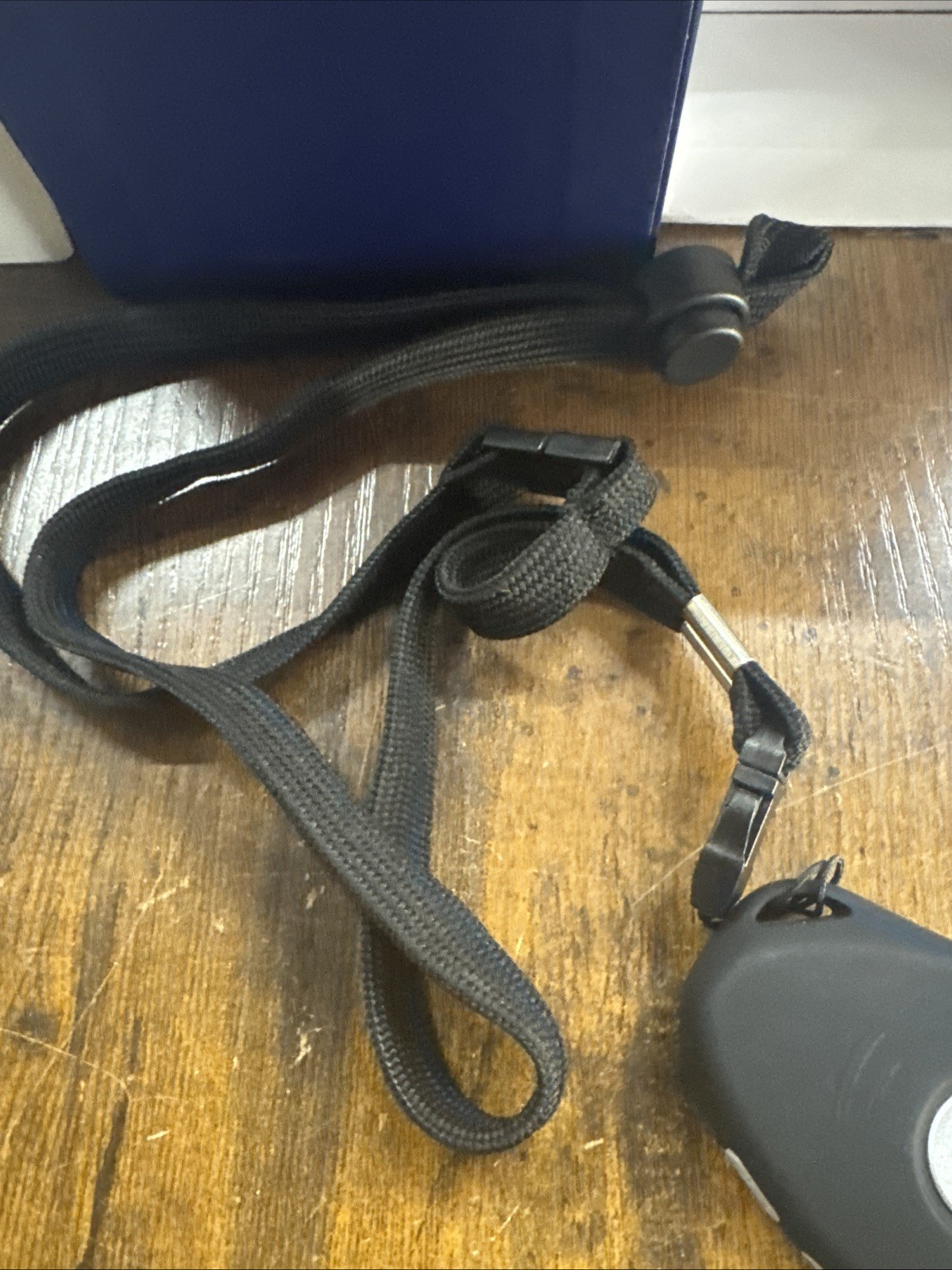 SKYANGEL 911FD 4G Fall Detection 2-Way Voice 911 SOS Alert Unit Only No Charge