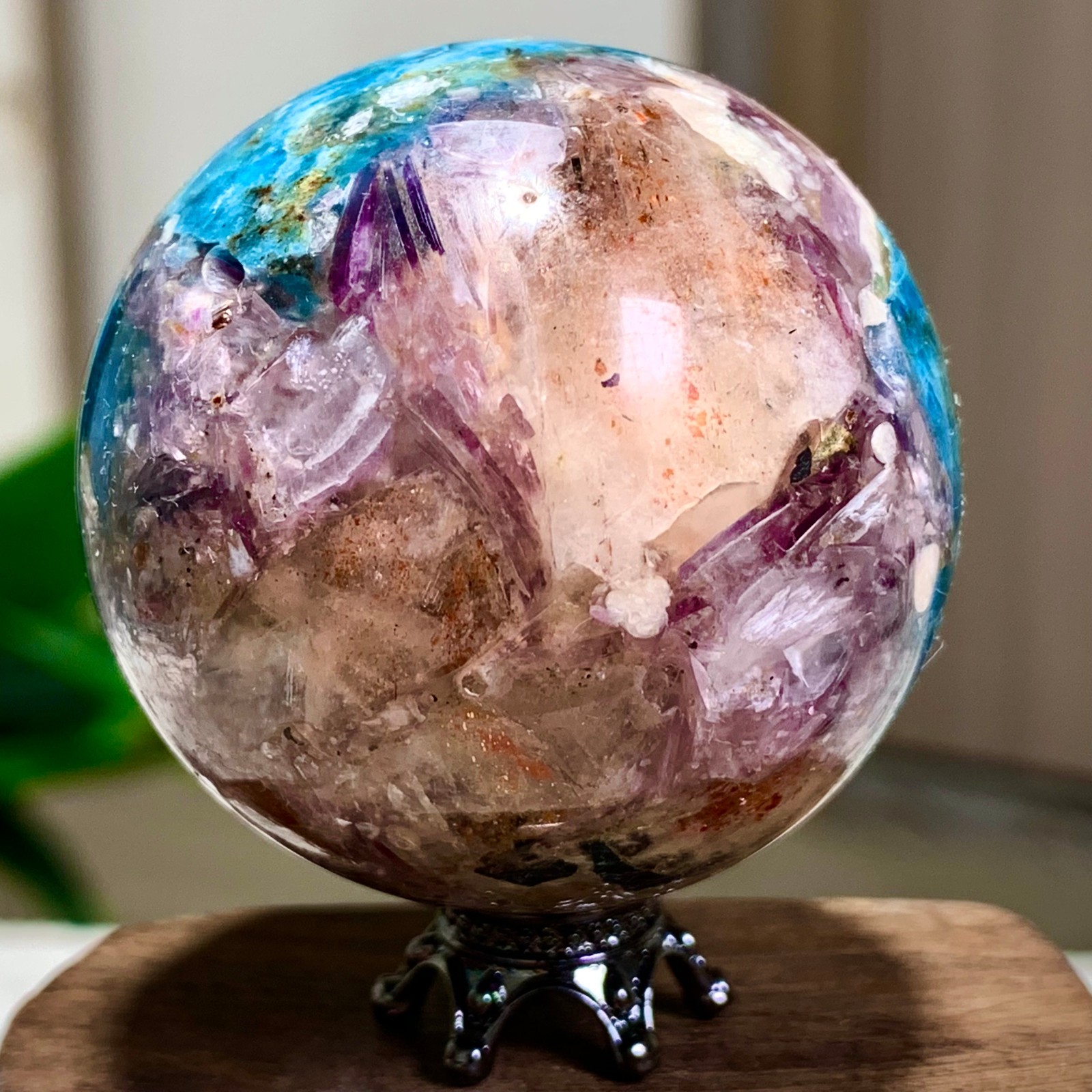 112G Natural Blue Aptite +Sun Stone purple lepidolite Sphere mineral sample