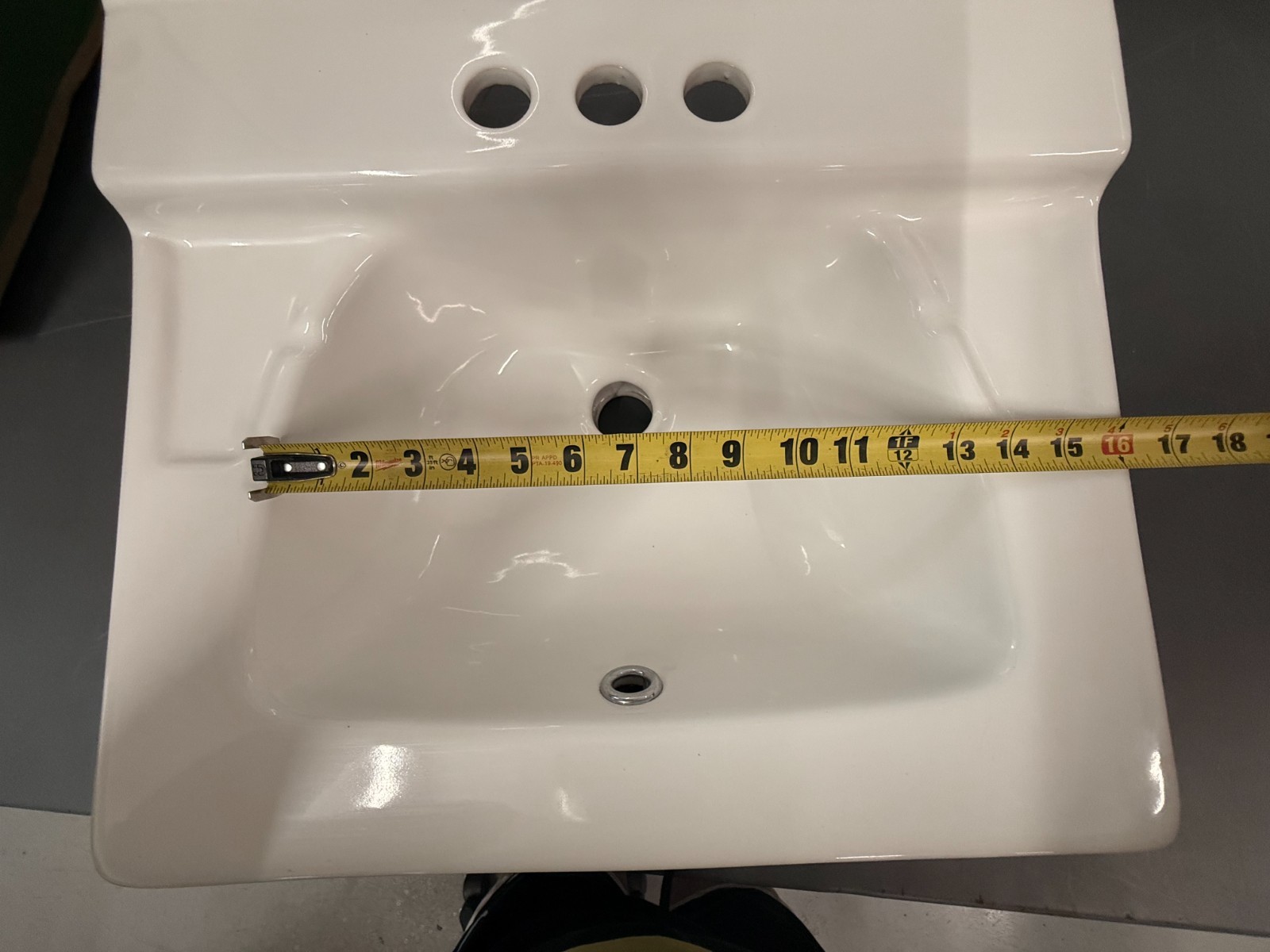 Cato White Caribe Jazmin 4" Faucet Centers Wall Mount Lavatory Sink 15035010100