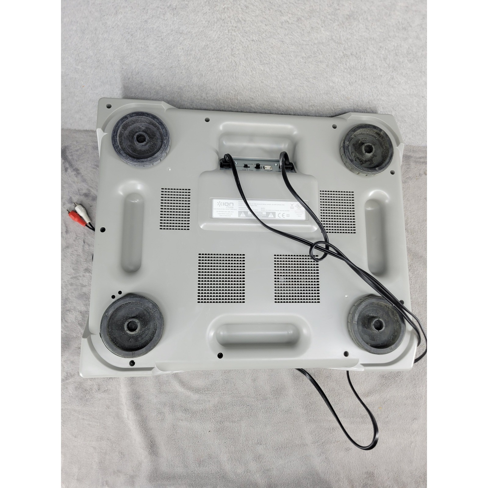 ION iTTUSB Silver USB Turntable Record Player 33 45 RPM Works No Top