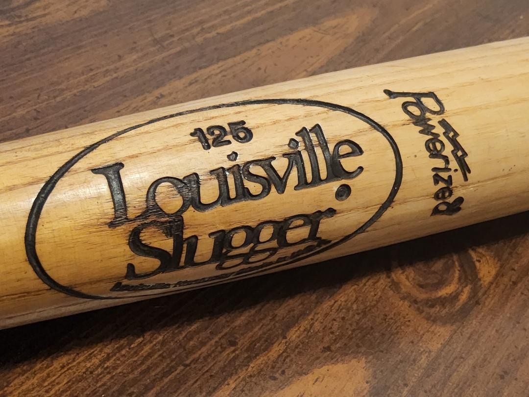 Pittsburgh Pirates ANDY VAN SLYKE Game Used 1990 Rare 1 Year Model M110 Bat