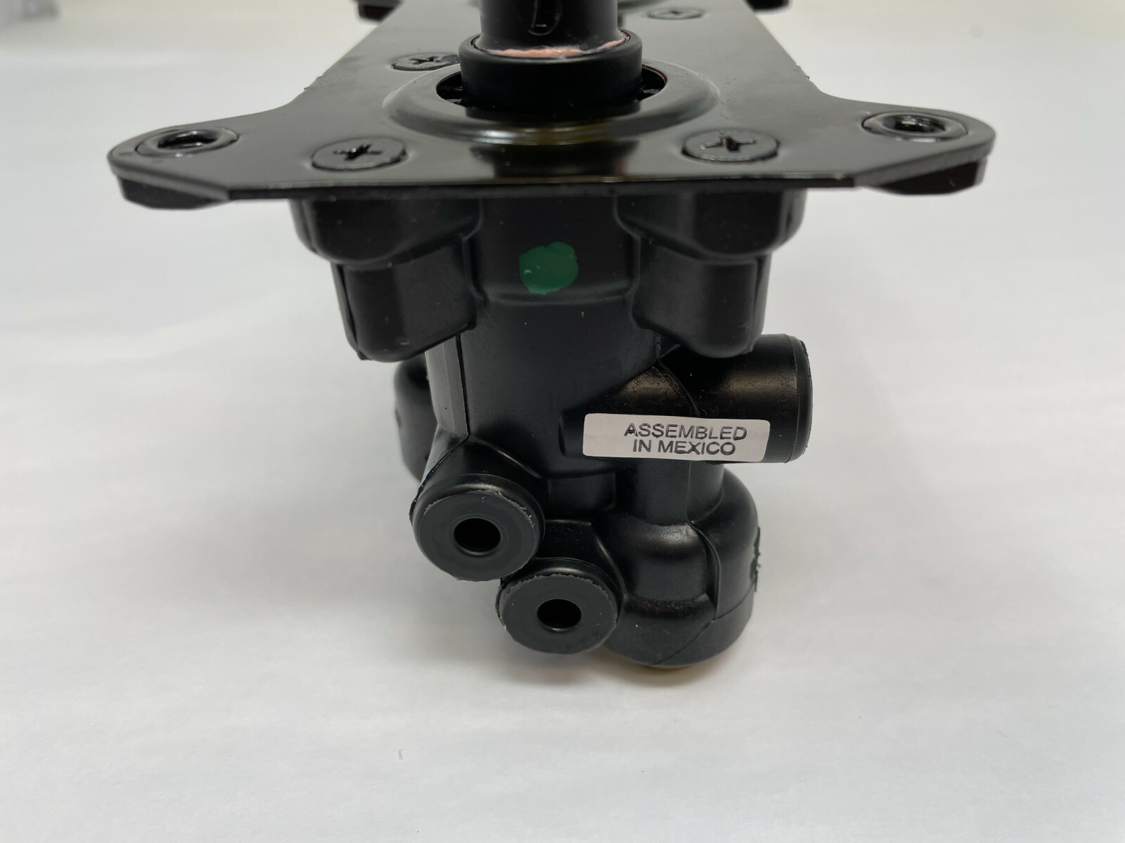NEW OEM Genuine Bendix MV-3 Parking Air Brake Dash Control Valve PN# K120153