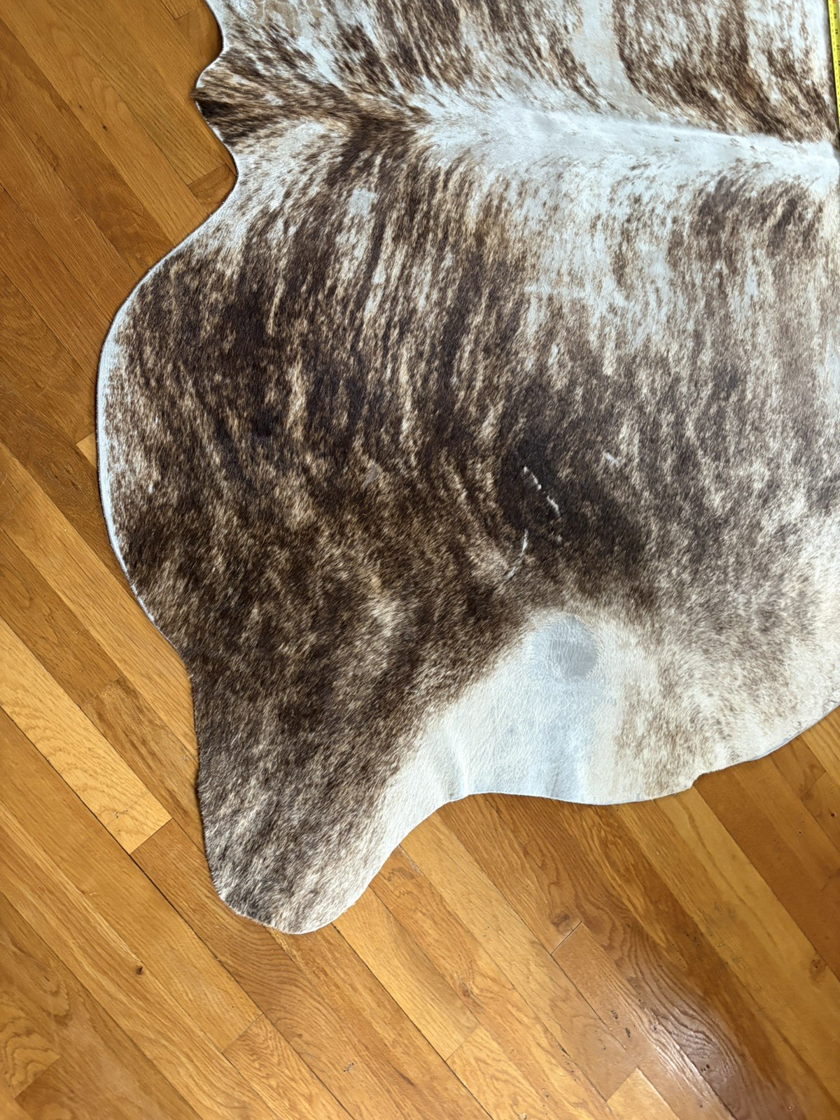 Brindle Gray Beige Natural Cowhide Rug 6 ft × 5.3 ft B.S. TRADING