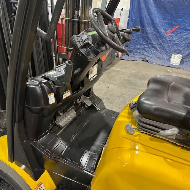 2019 Yale GLC060VX 6000lb Used Forklift Sideshift Triple Mast 5371 Hours