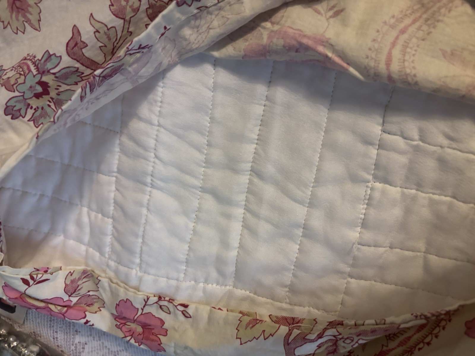 Lot 2 Floral Fashion Bed Pillow Green Pink Red White Patchwork 25 X 19.5”