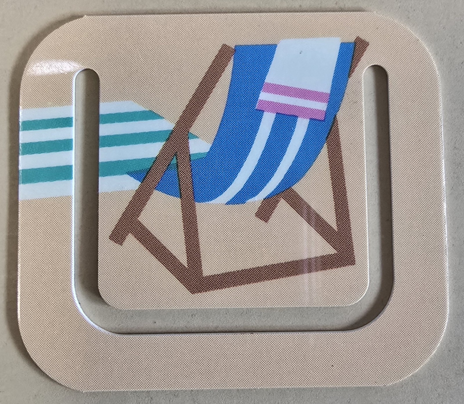 Vintage 80s Beach Graphics Paper Clips By Freelance Inc Partial Set (4)