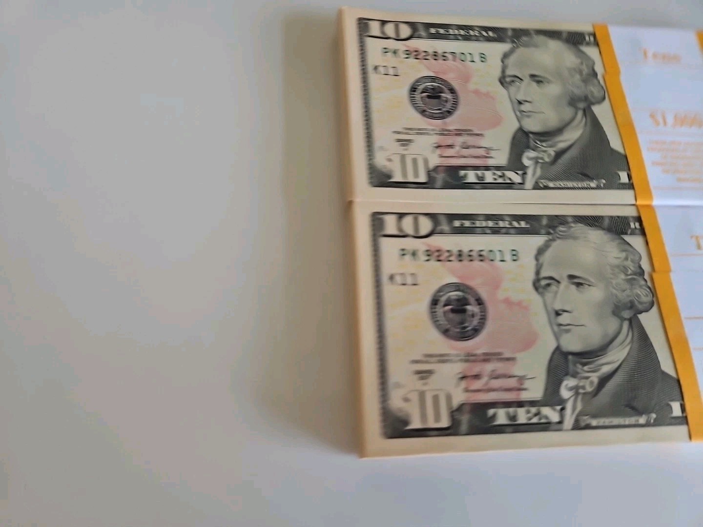 200 $10 BILLS $2000 VALUE CONSECUTIVE UNCIRCULATED CRISPY FRESH FAST SHIPPING !