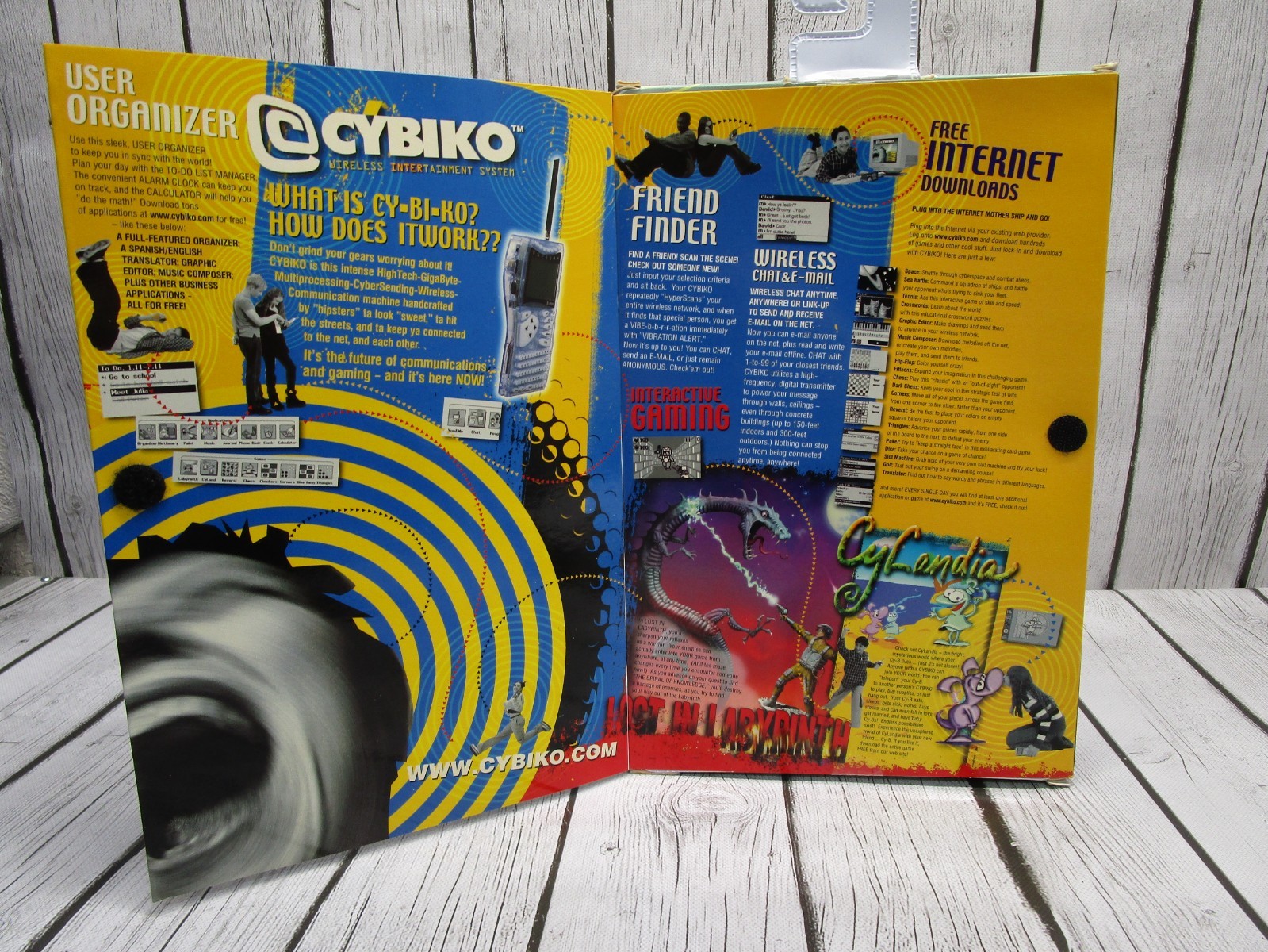 Cybiko Wireless Inter-Tainment System Handheld Computer Clear - NEW Open Box!