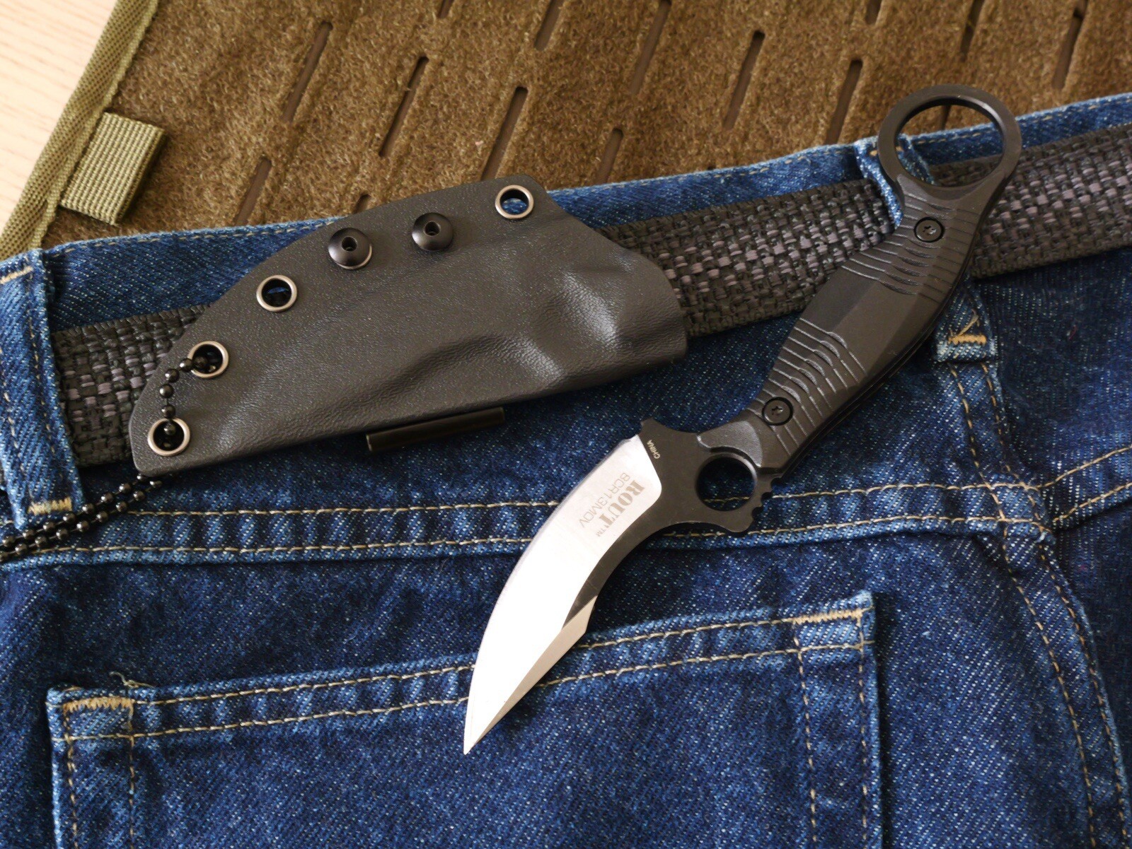 Horizontal Carry Fixed Blade Knife 7.5" Overall Neck Knife Tactical 8CR13 Steel