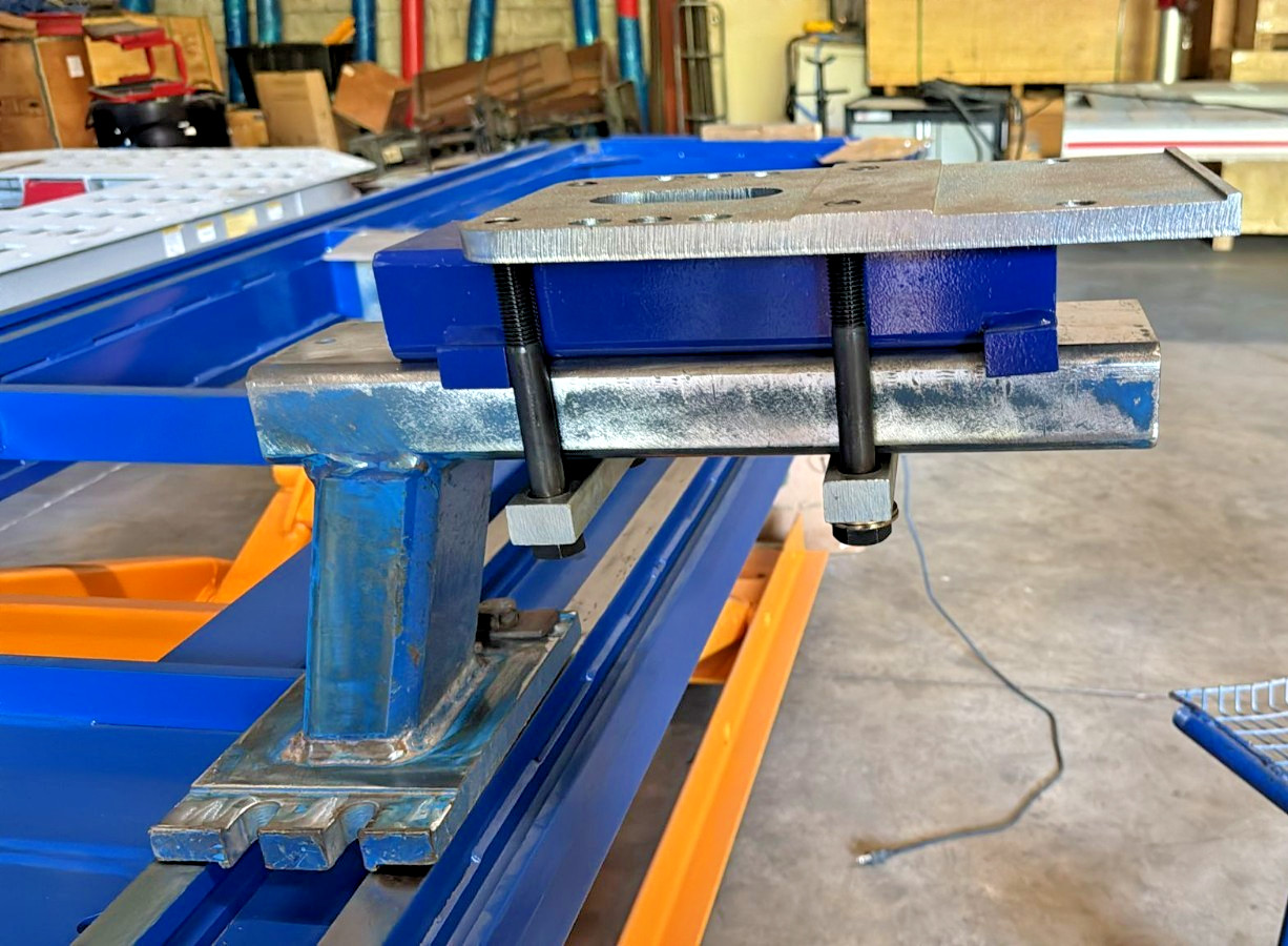 CAR O LINER CLONE B213 SPACER PN 30668 USED TO RAISE CLAMPS TO CHASSIS HIGH QUAL