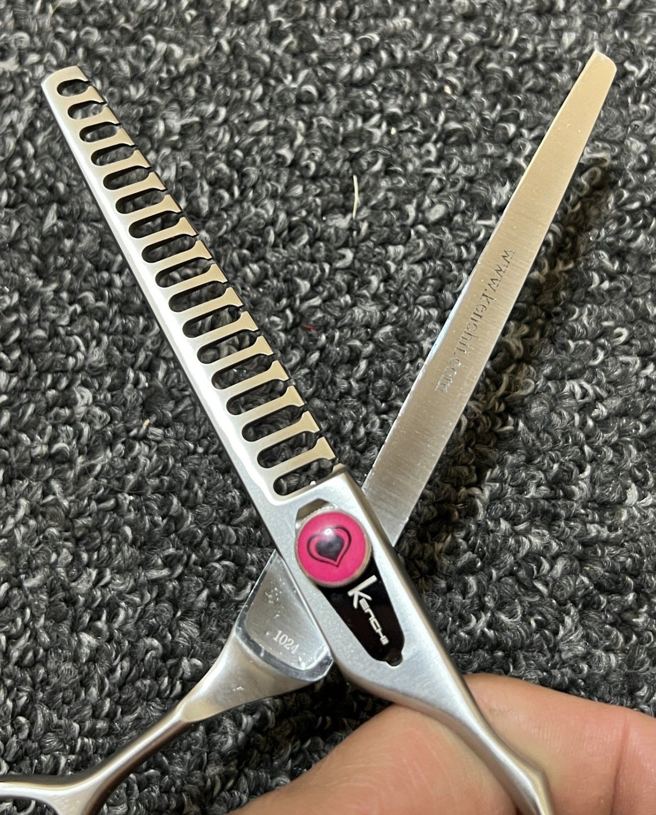 Kenchii Love Dog Grooming Scissors 17 Tooth Thinning Shears KELV17T - New!