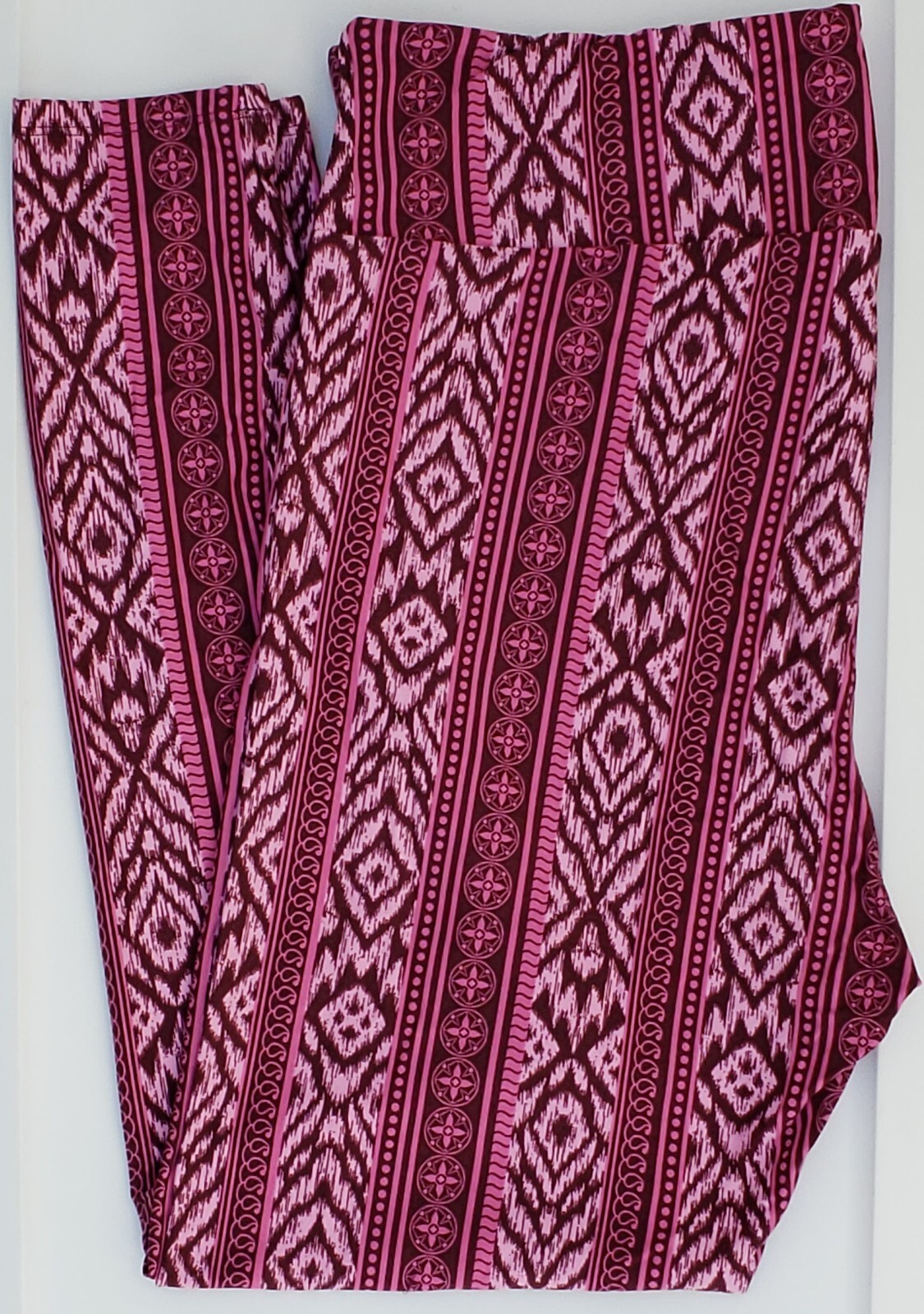 OS LuLaRoe One Size Leggings Cute Southwest Tribal Print Pink NWT G54