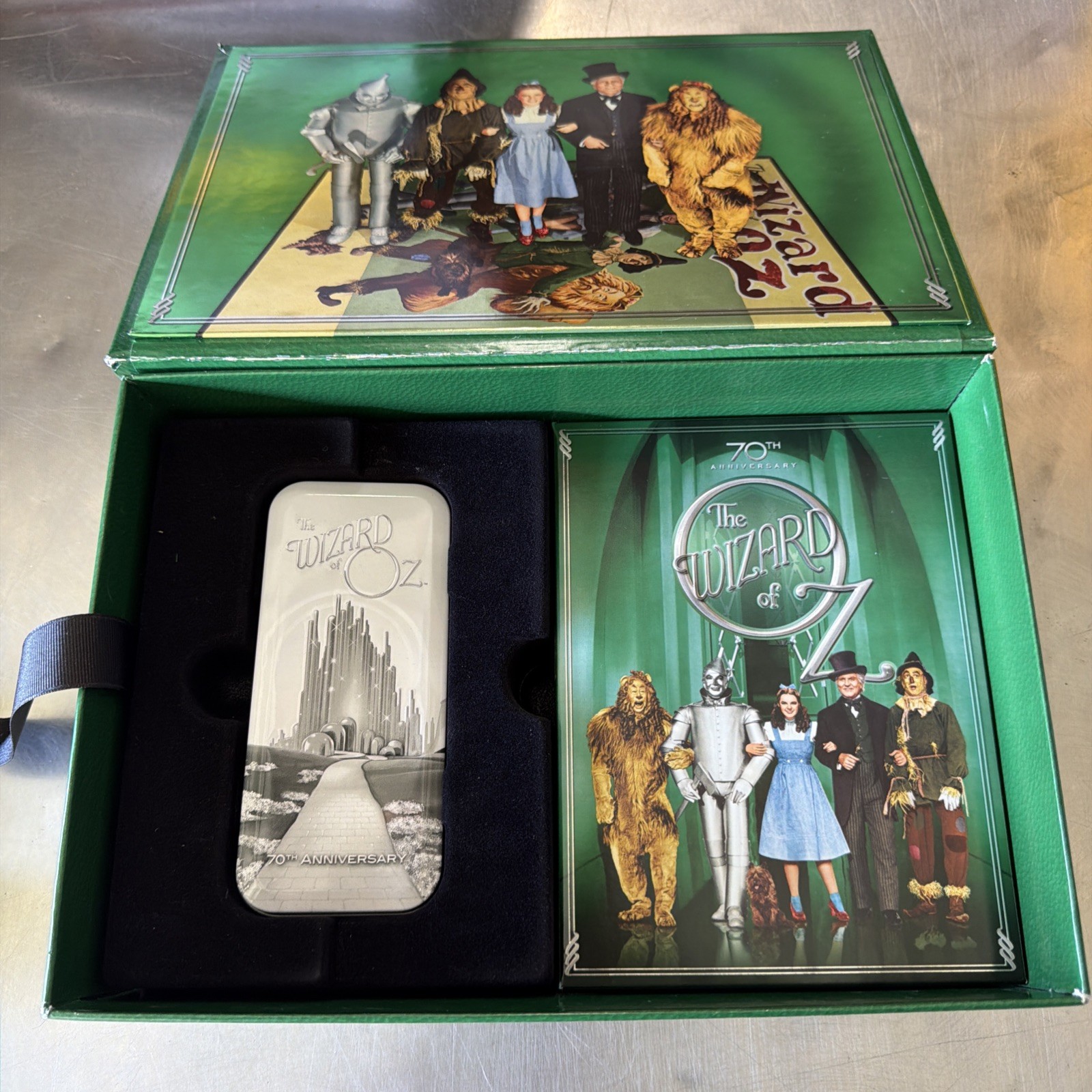 Wizard Of Oz 70th Anniversary UItimate Collector's Edition Box Set
