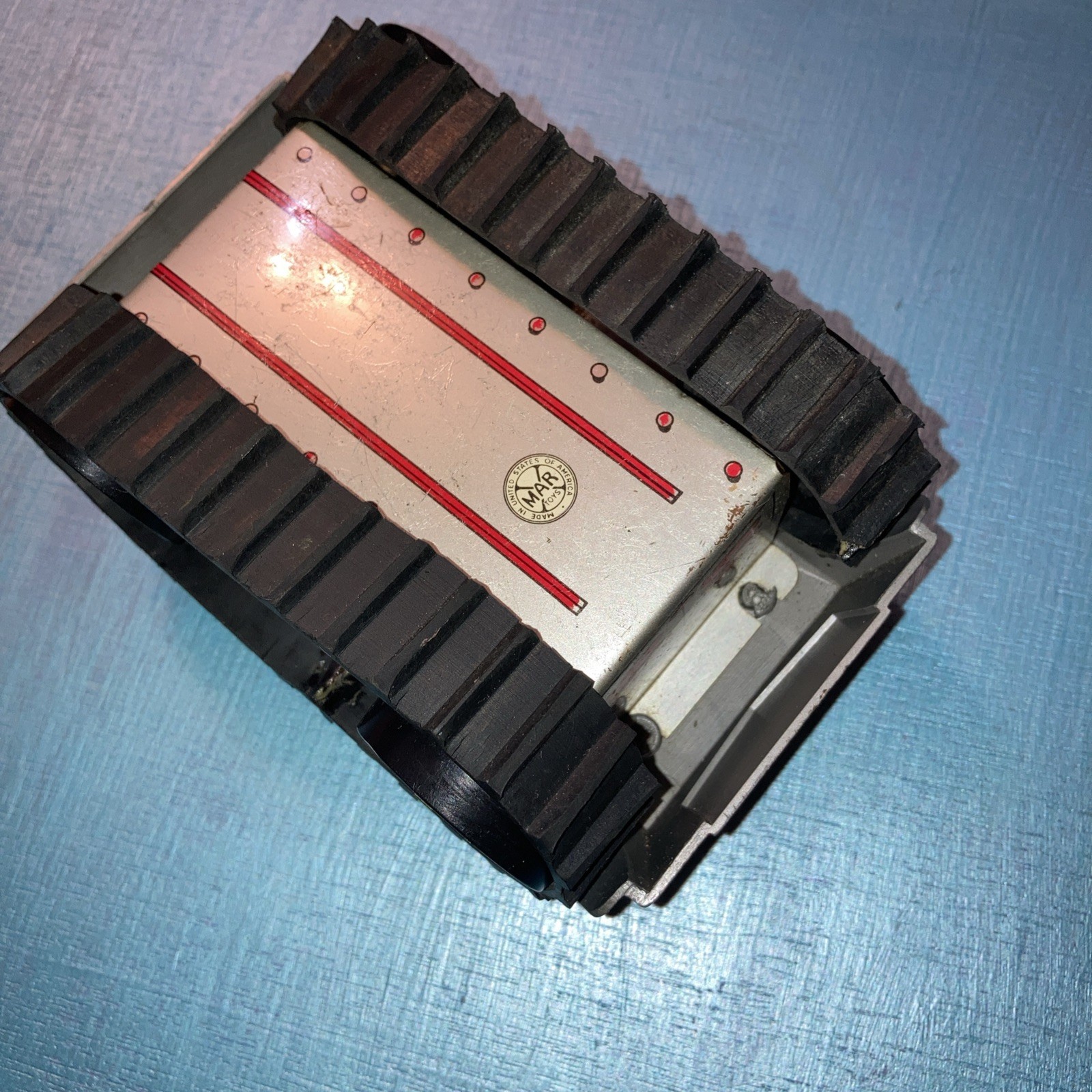 1950s marx Climbing fighting tank Tin Bottom Plastic Top Windup Works For Parts