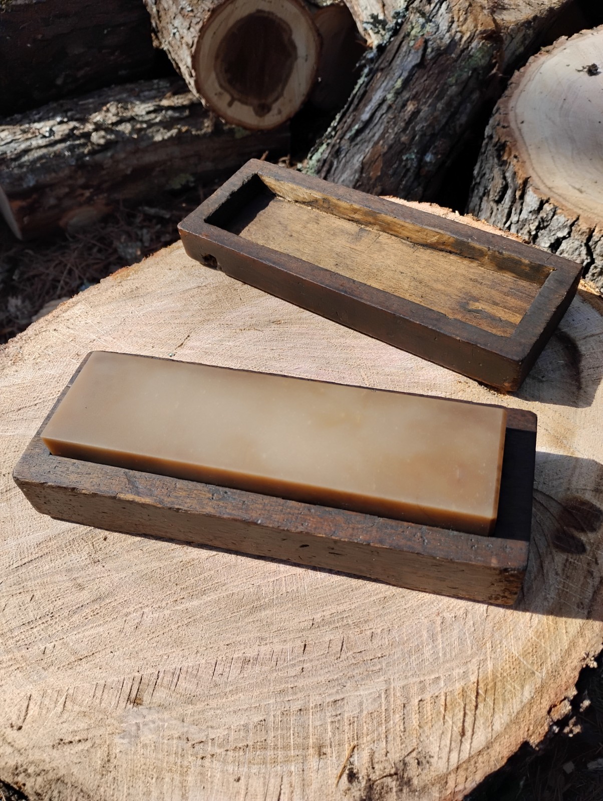 Butterscotch, Hard Arkansas, Translucent Novaculite, Knife Sharpening Oil Stone.