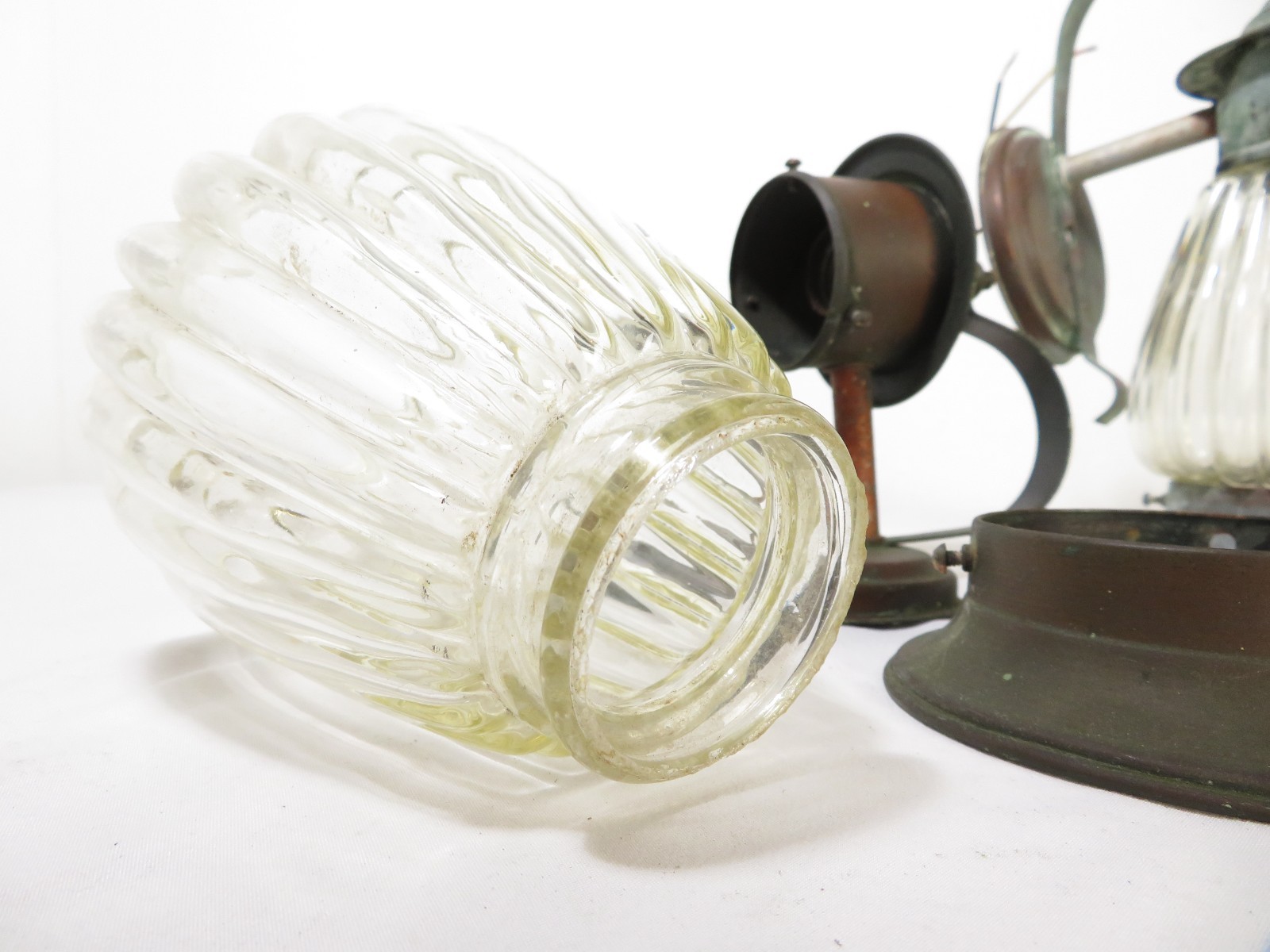 ANTIQUE Arts & Crafts COPPER TUDOR PORCH WALL SCONCE LAMP LIGHT PAIR Lantern