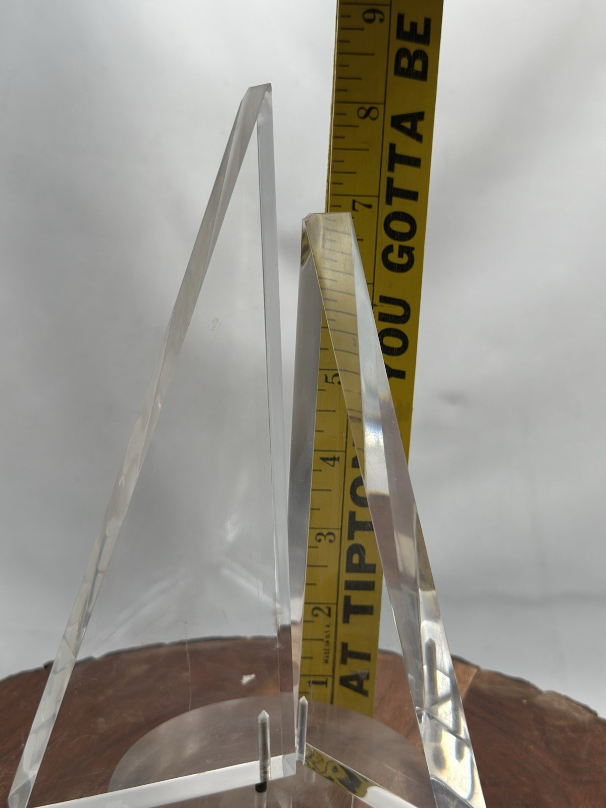 Vintage Lucite Sails Moveable On Solid Base Shelf Sitter Sailor Yacht Sailboat