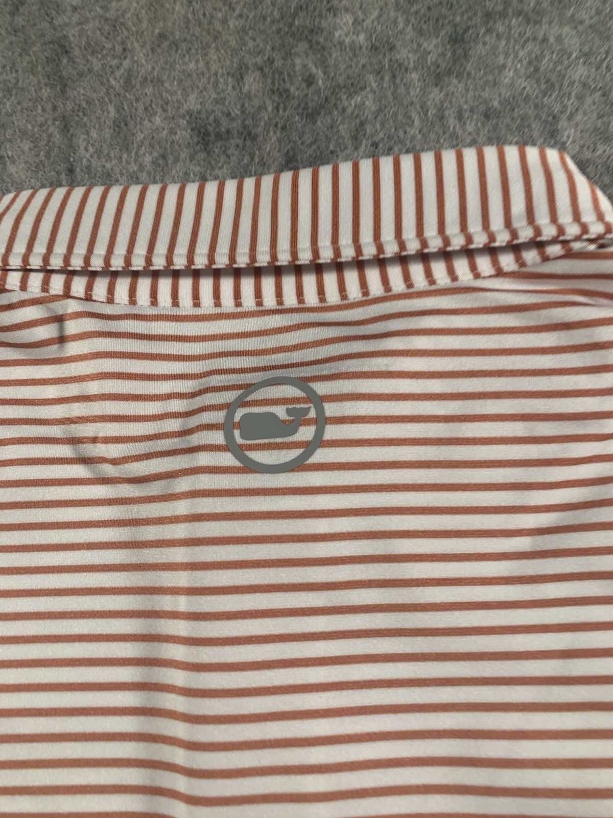 NWT Vineyard Vines Performance Golf Red / White Striped Polo Shirt Mens Size M