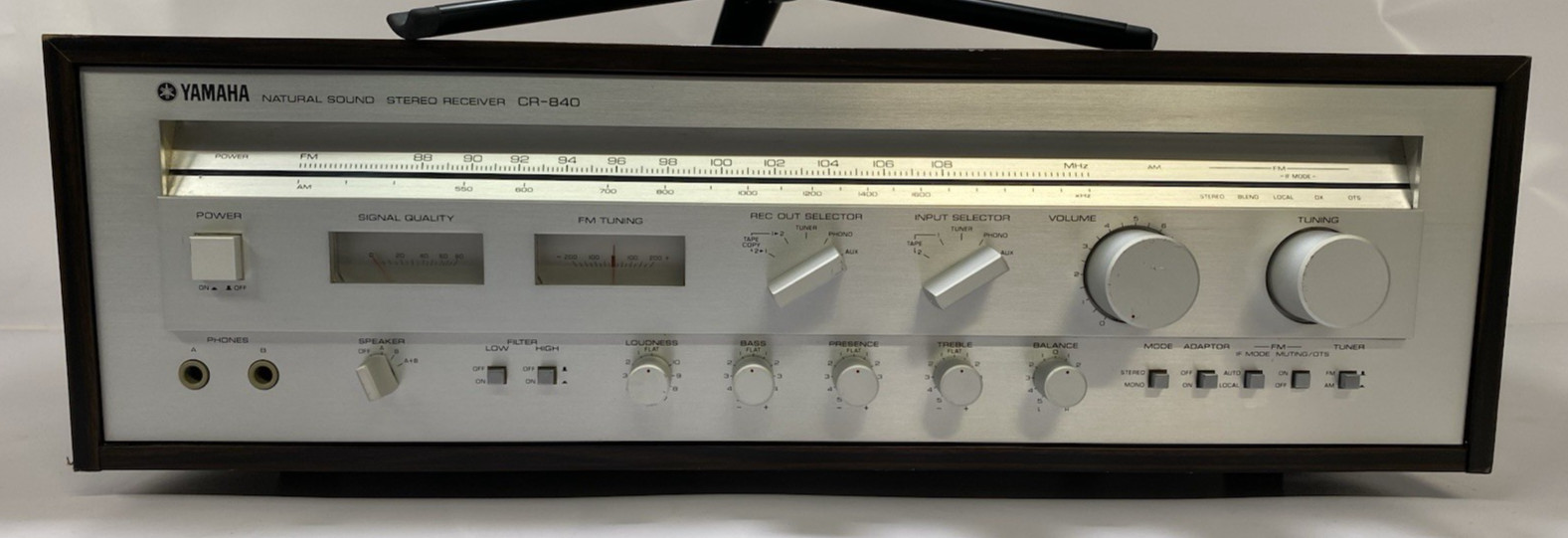 Vintage Yamaha CR-840 AM/FM Stereo Receiver - SHOWN WORKING