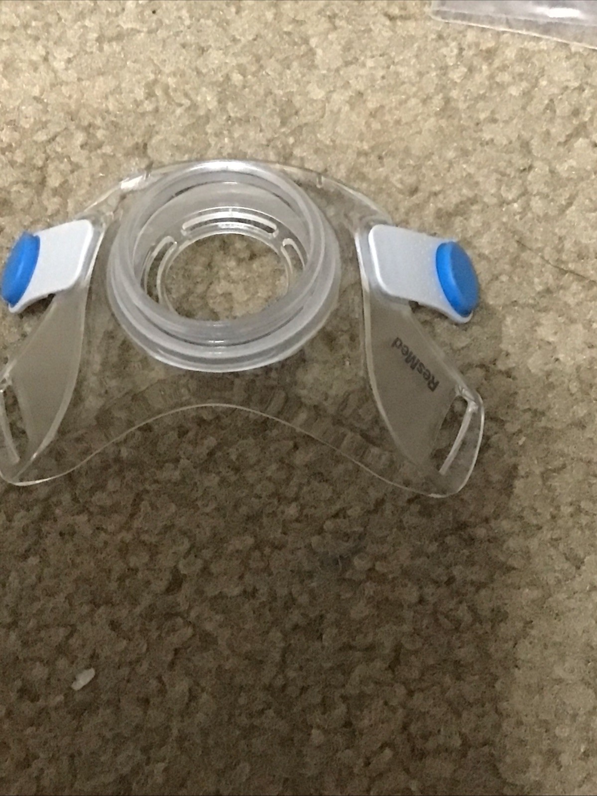 ResMed AirFit F30 Cushion Frame (NoHeadgear Magnetic Straps). Only What You See