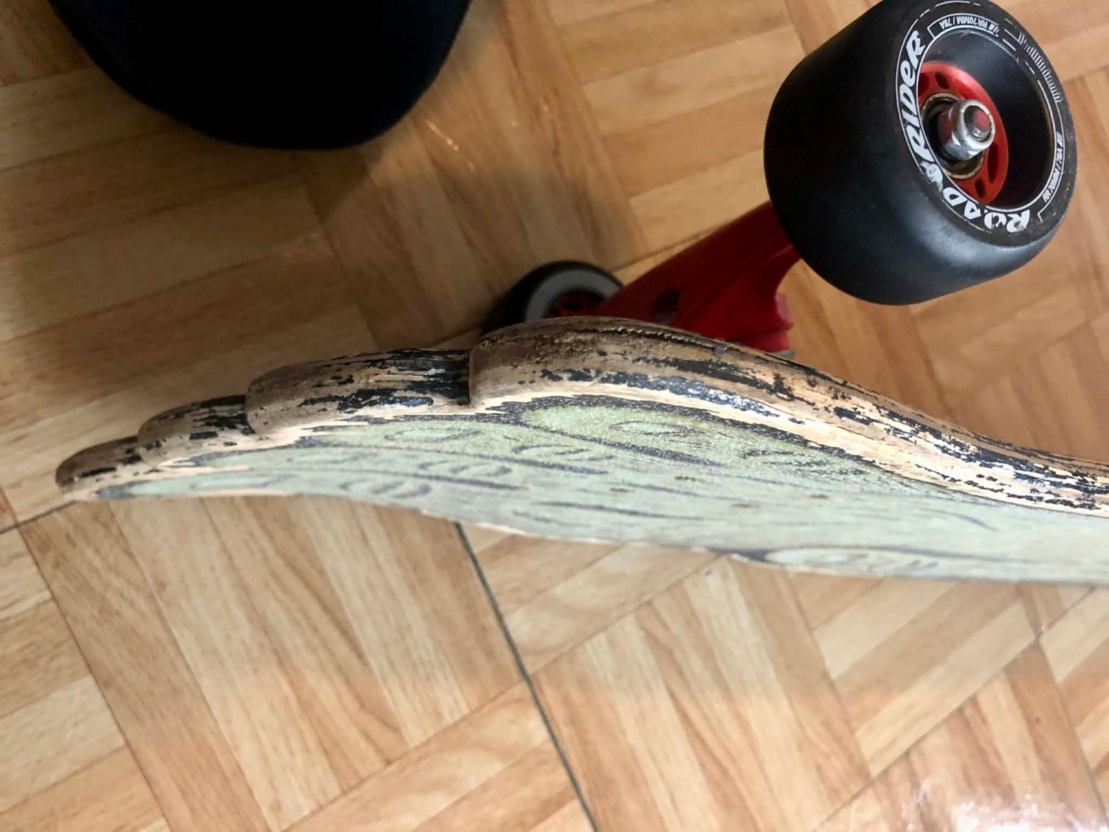 SANTA CRUZ BIG FOOT / SCREAMING FOOT -JIM PHILLIPS- USED LONGBOARD