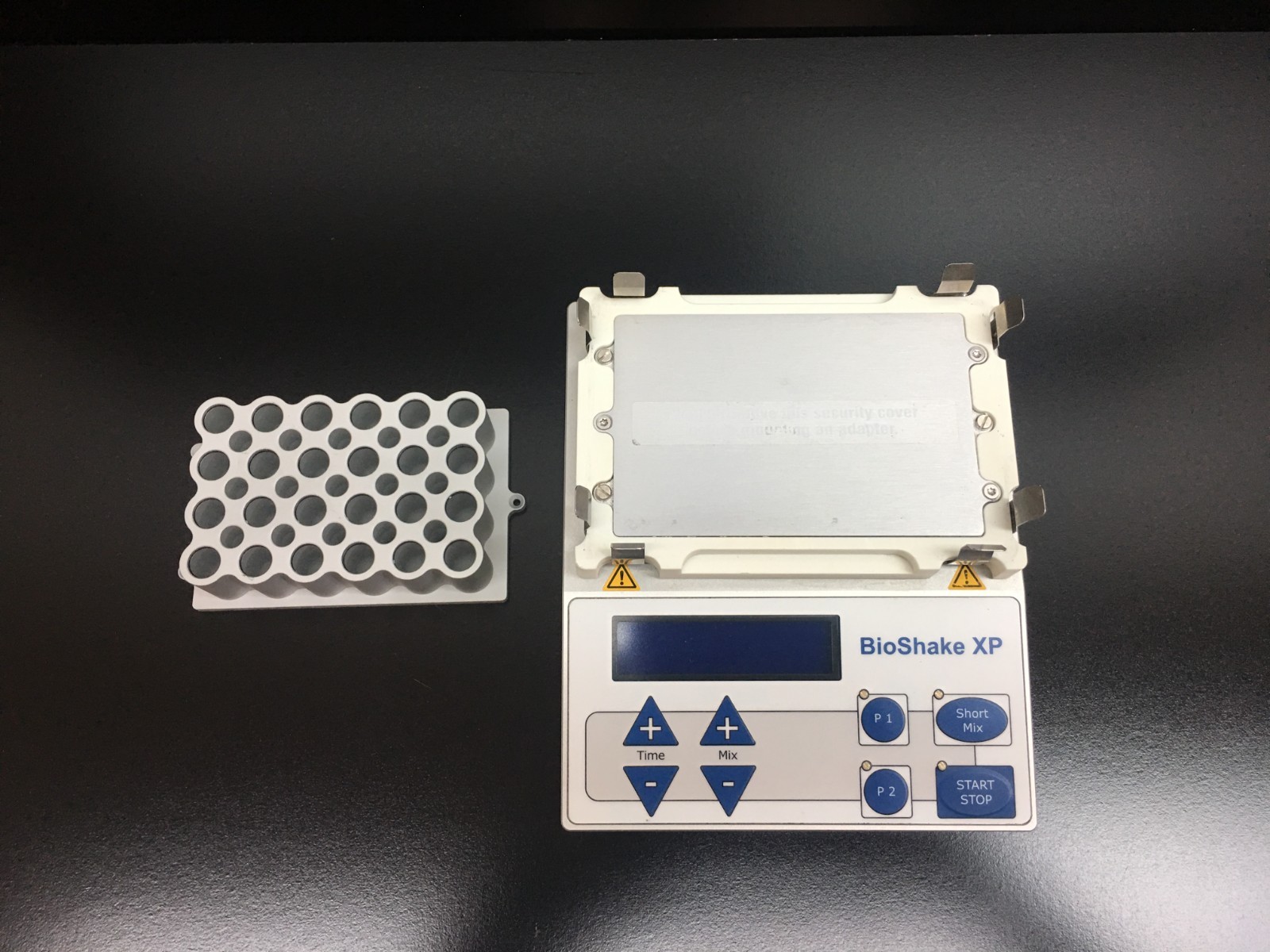 Q Instruments BioShake XP 001266 High Speed Lab Mixer with WARRANTY
