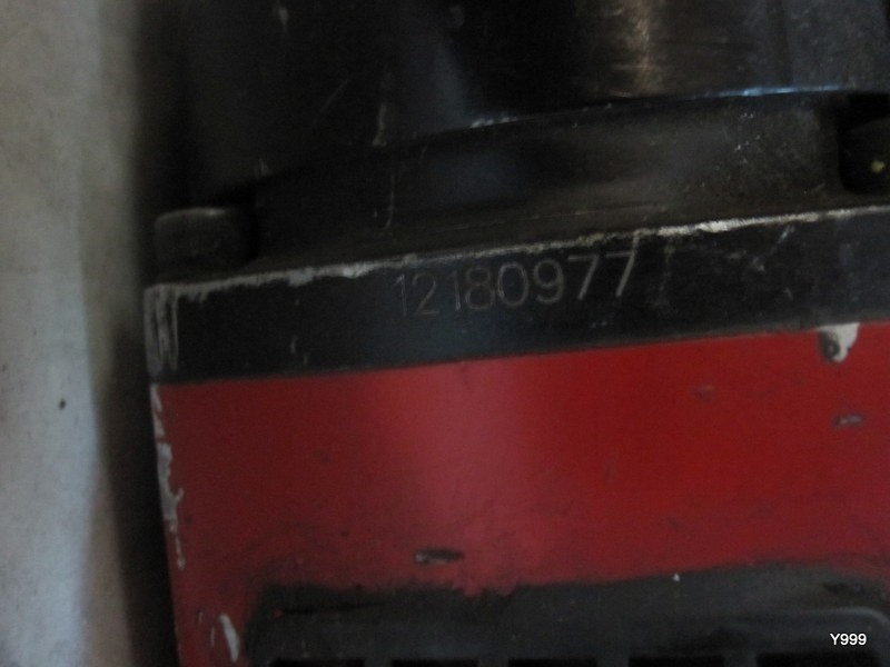 SNAP ON TOOLS IM1800 1 INCH DRIVE IMPACT GUN