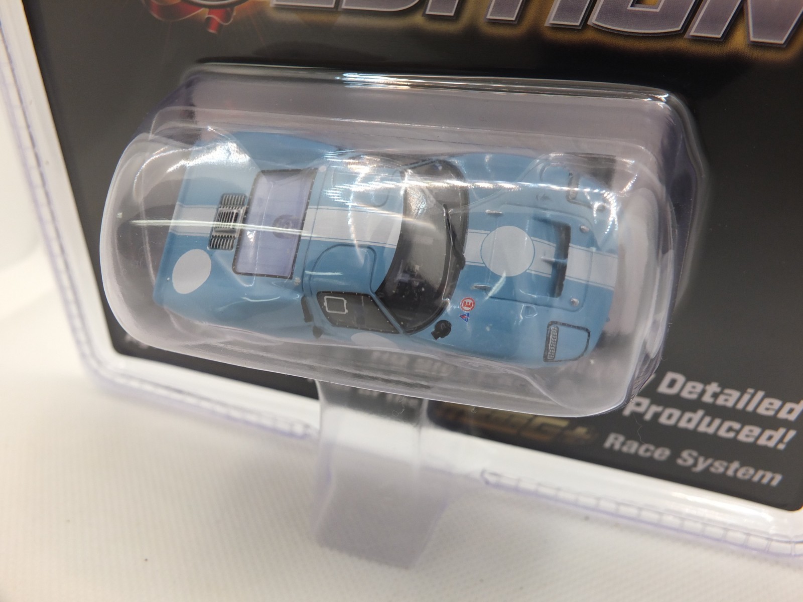 AFX 22130 - Ford GT40 Mark II Mega G+ HO Slot Car Chassis 1085 Limited Edition