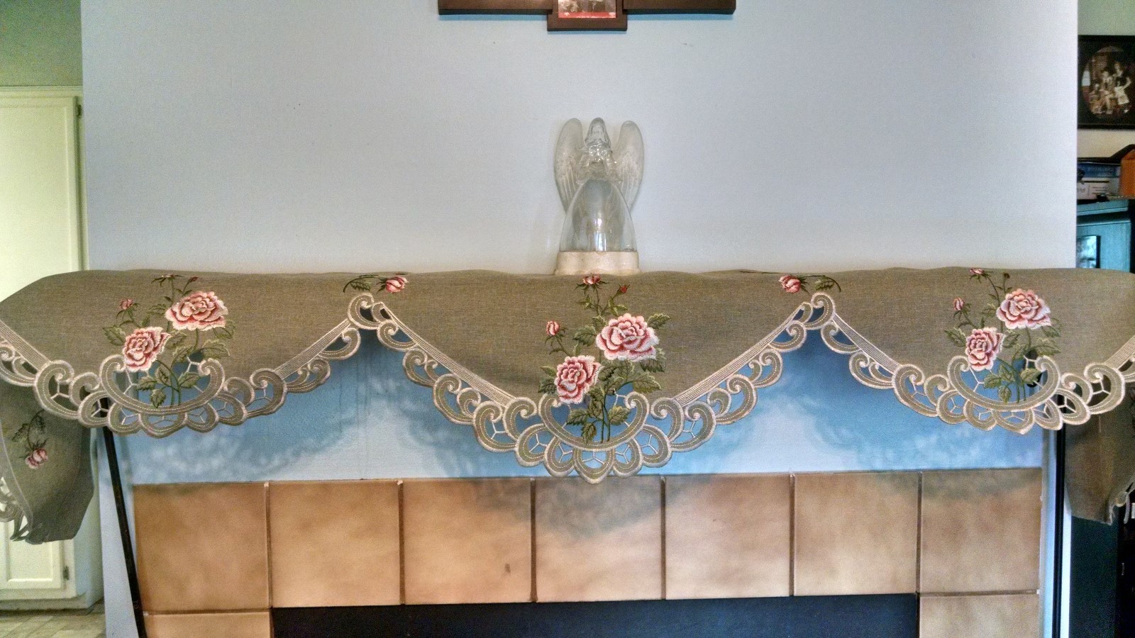 Doily Boutique Table Runner, Doily, Mantel Scarf with Pink Rose on Green Burlap
