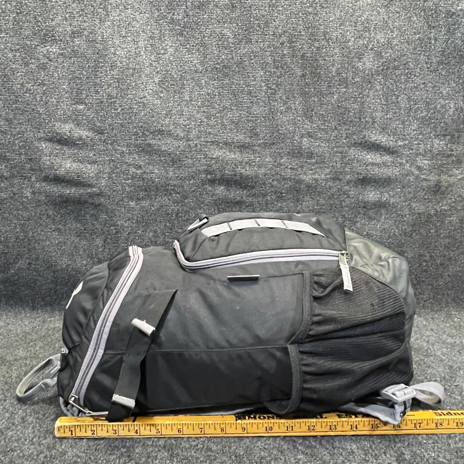 Under Armour UASB-UBP Undeniable Bat Pack Black Baseball Softball Bag Backpack