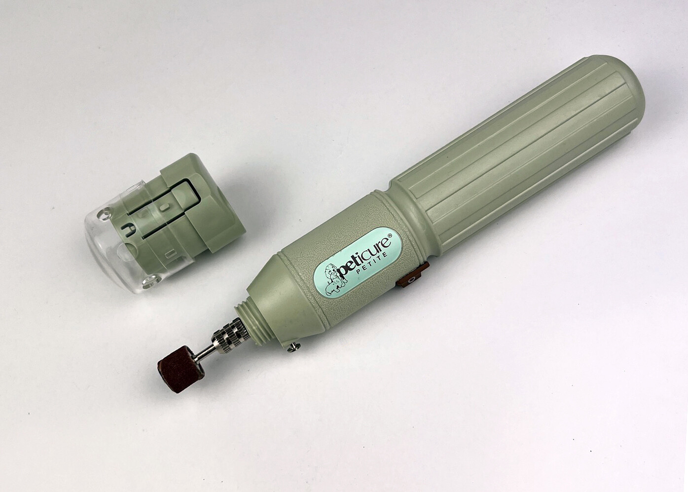 PETICURE 3.6V CORDLESS RECHARGEABLE PET NAIL TRIMMER FOR DOG AND CAT w/ Guard