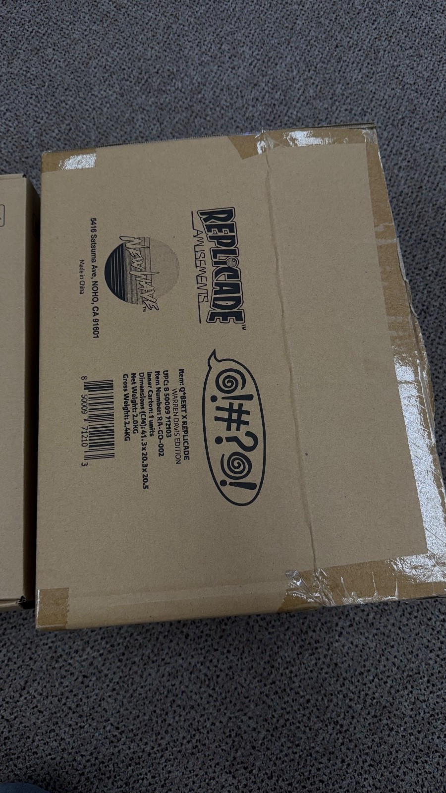 NEW WAVE TOYS Q*BERT X REPLICADE WARREN DAVIS EDITION